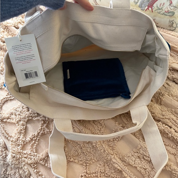 Sézane navy/cream velours week-end zip caba bag -NWT - Picture 3 of 4